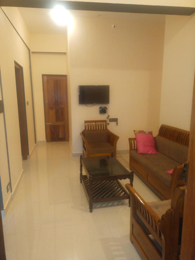The Two Bedroom House Madikeri Eksteriør bilde